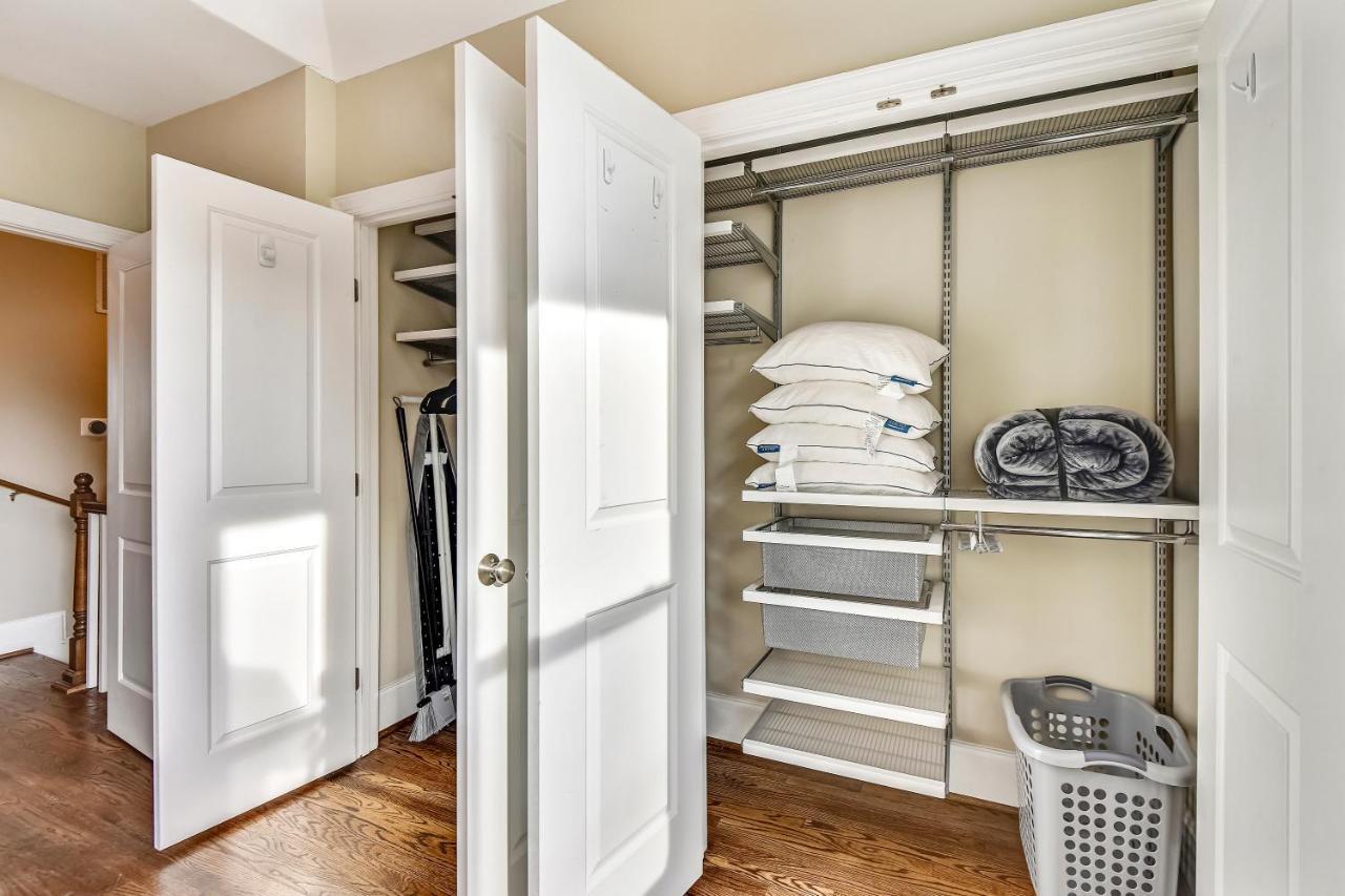 Edgewood Guesthouse Apartment Unit Washington Eksteriør bilde