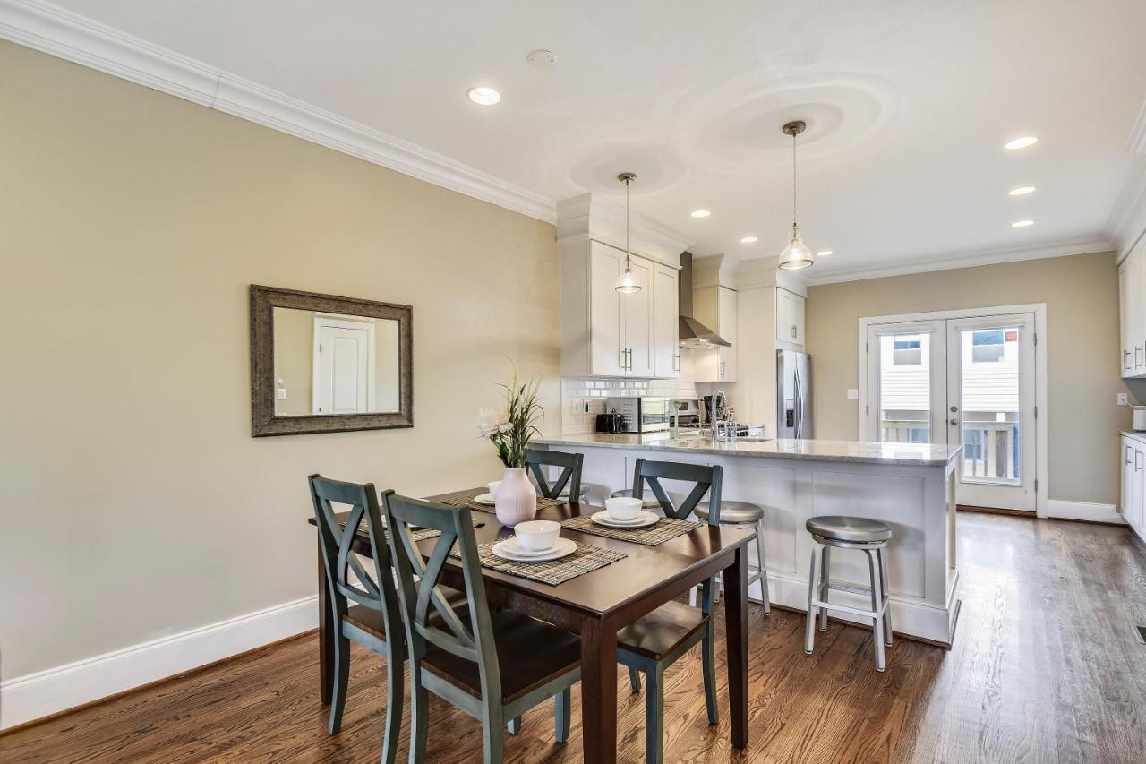 Edgewood Guesthouse Apartment Unit Washington Eksteriør bilde