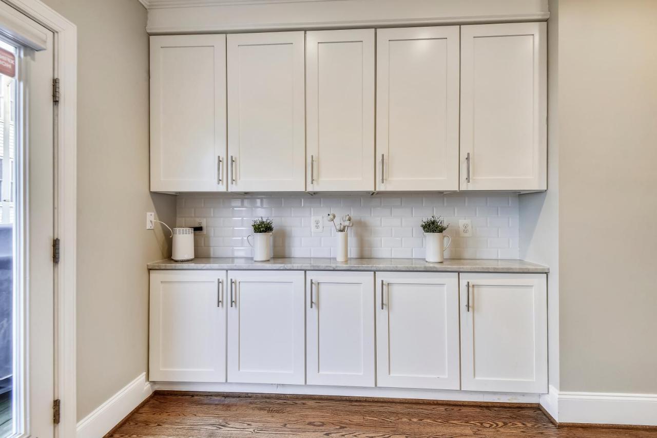 Edgewood Guesthouse Apartment Unit Washington Eksteriør bilde